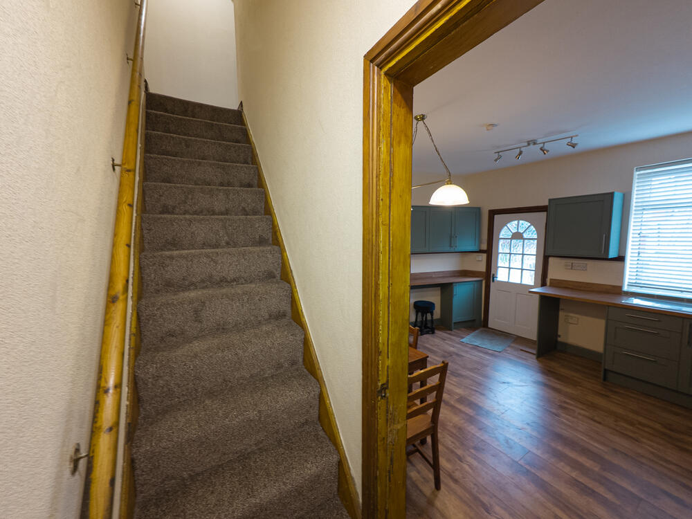 58 Jawbones Hill, Chesterfield Property Image 5