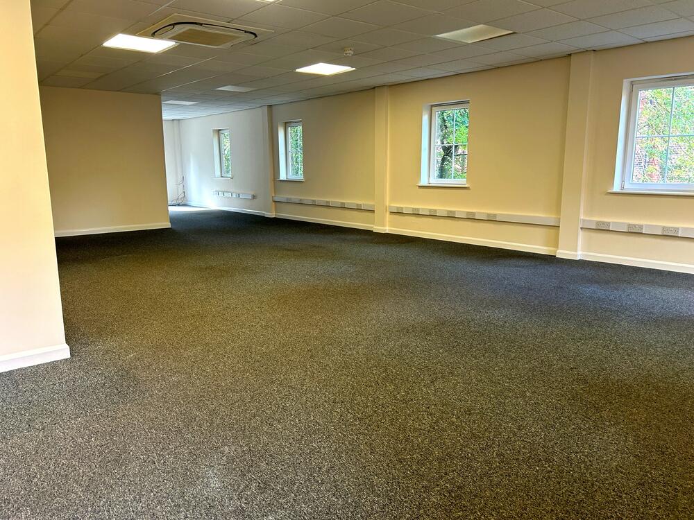 Unit 1, Piccadilly Heights, Chesterfield Property Image 3