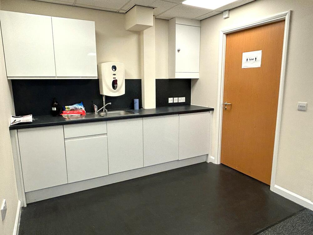 Unit 1, Piccadilly Heights, Chesterfield Property Image 6