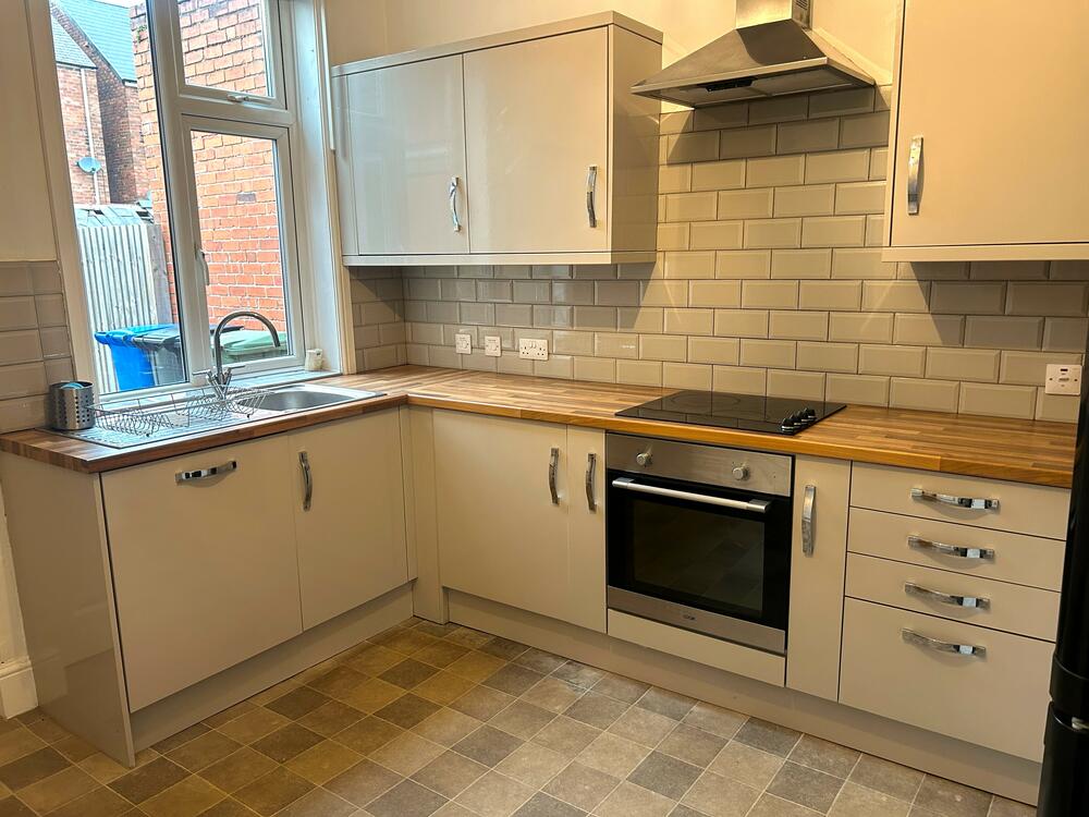 9 Charles Street, Chesterfield Property Image 2