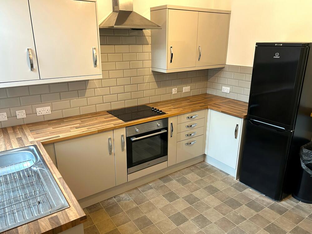 9 Charles Street, Chesterfield Property Image 3