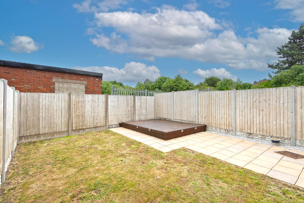 38 Hawthorne Street, Chesterfield, Derbyshire S40 2EG