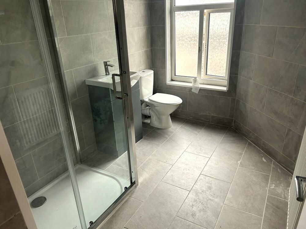 Flat Above 363 Sheffield Road, Chesterfield Property Image 4