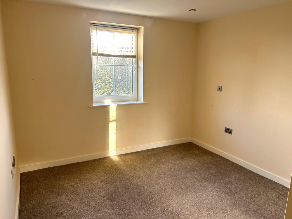 Apartment 302, Piccadilly Heights, Wain Avenue, Chesterfield, Derbyshire S41 0GF
