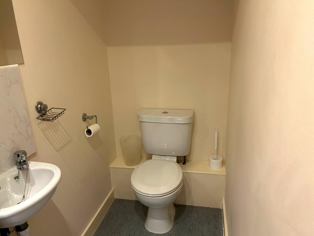 Apartment 302, Piccadilly Heights, Wain Avenue, Chesterfield, Derbyshire S41 0GF