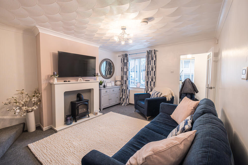 18 Heathfield Close, Wingerworth, Chesterfield Property Image 3