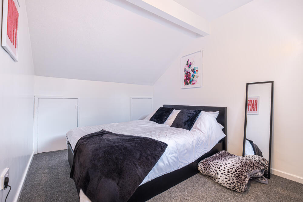 18 Heathfield Close, Wingerworth, Chesterfield Property Image 9