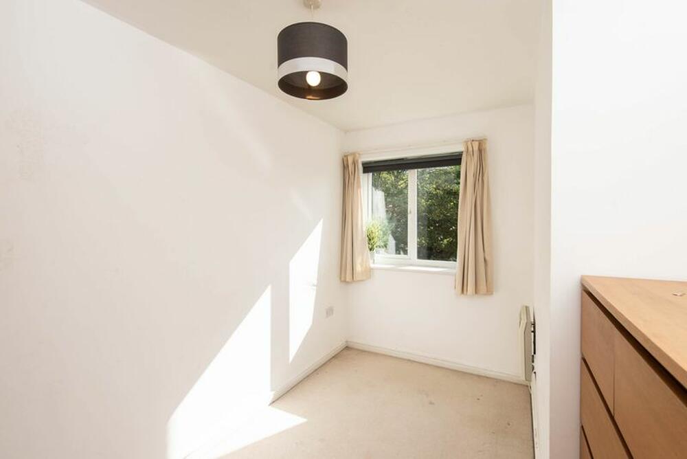 9 Oliver House, Wain Avenue, Chesterfield Property Image 7