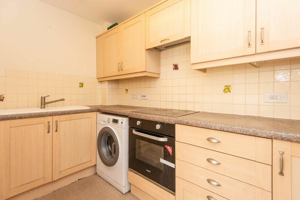 9 Oliver House, Wain Avenue, Chesterfield Property Image 3