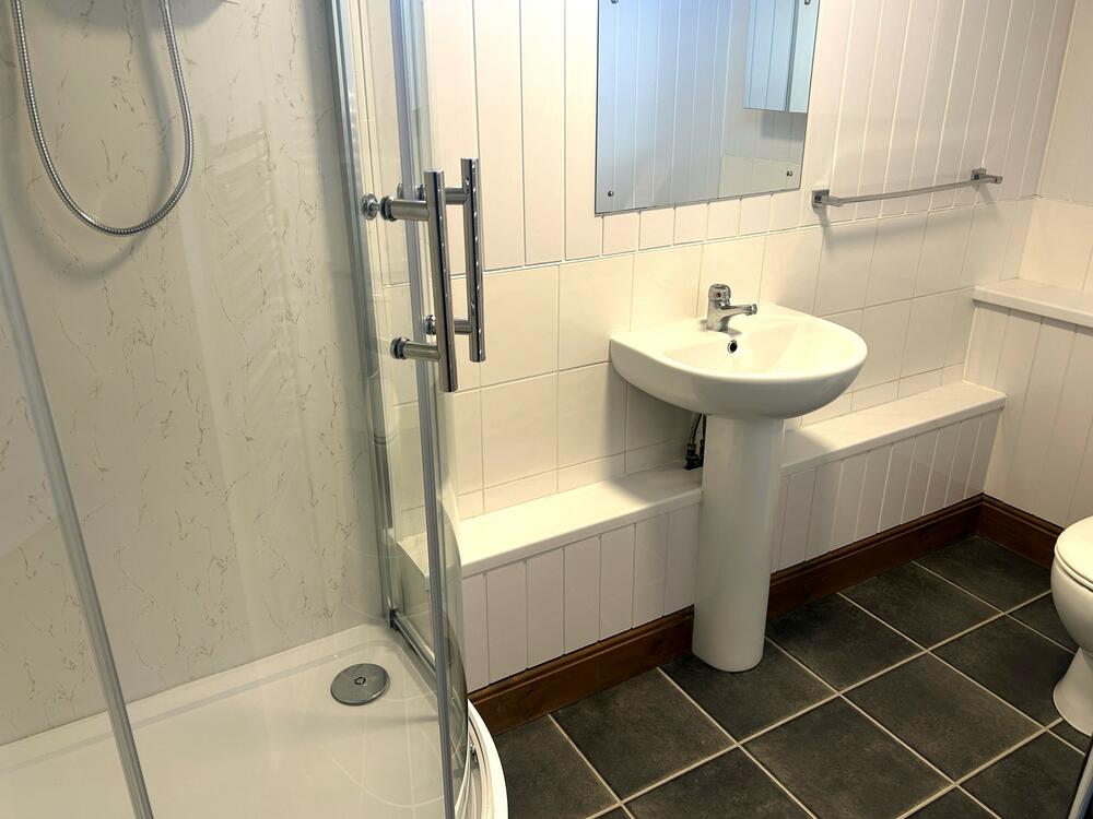 16 Hallam Court, Pembroke Road, Dronfield Property Image 5