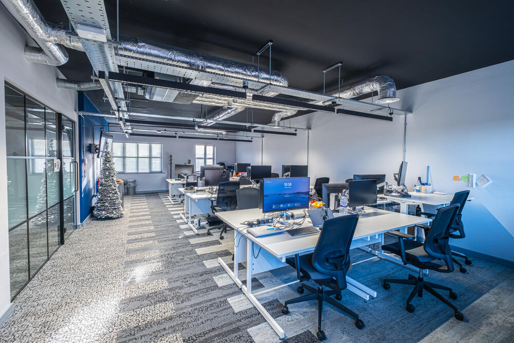 Unit 9, Royal Court, Chesterfield Property Image 6