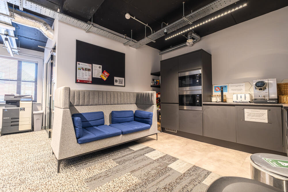 Unit 9, Royal Court, Chesterfield Property Image 14