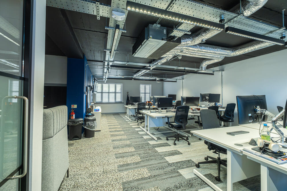 Unit 9, Royal Court, Chesterfield Property Image 17