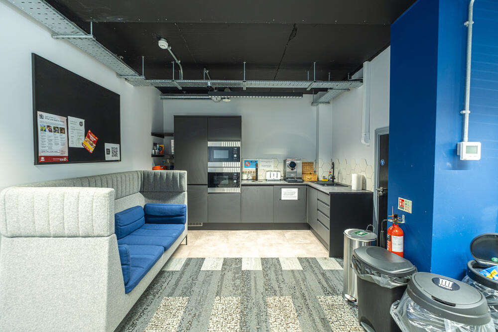 Unit 9, Royal Court, Chesterfield Property Image 18