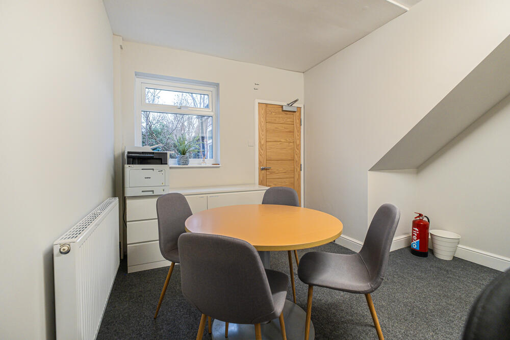 14 The Green, Hasland, Chesterfield Property Image 4