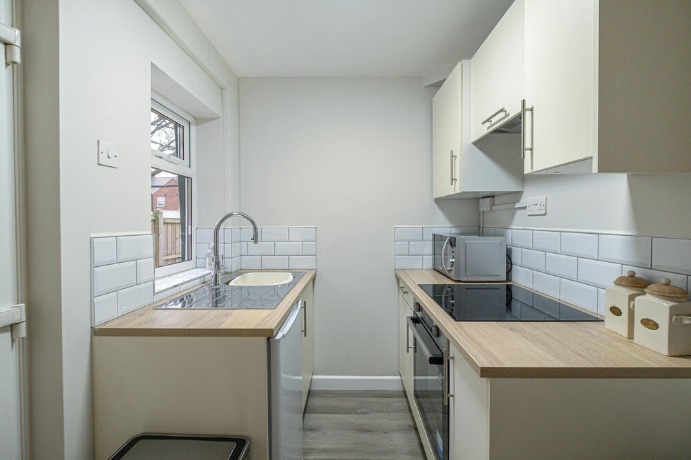 14 The Green, Hasland, Chesterfield Property Image 5