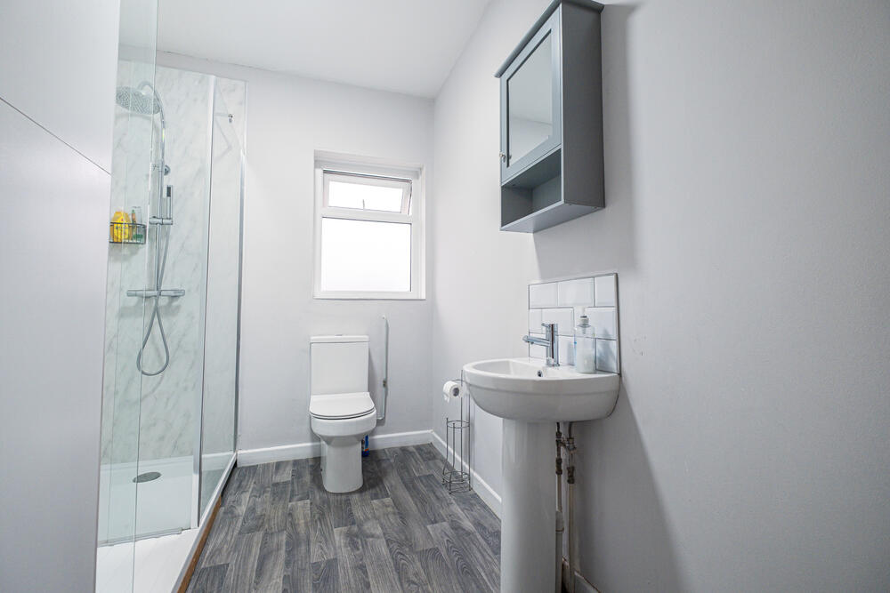 14 The Green, Hasland, Chesterfield Property Image 9