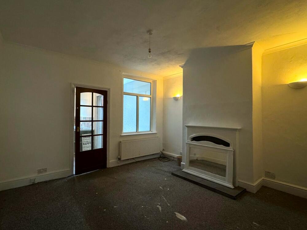 16 New Hall Road, Chesterfield Property Image 3