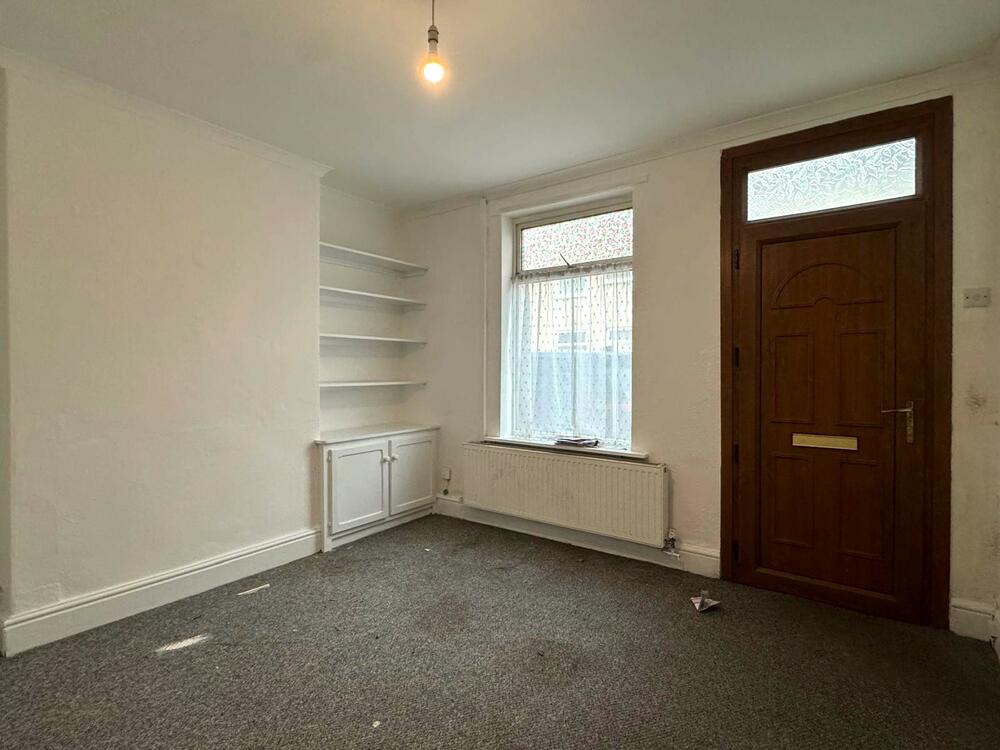 16 New Hall Road, Chesterfield Property Image 4