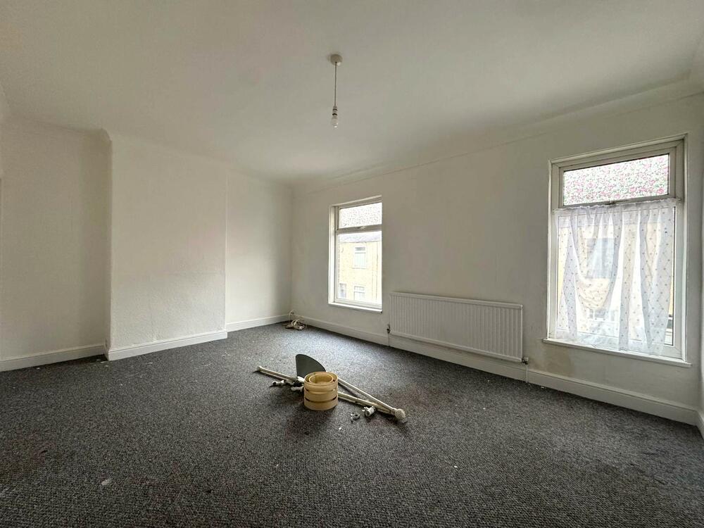 16 New Hall Road, Chesterfield Property Image 5