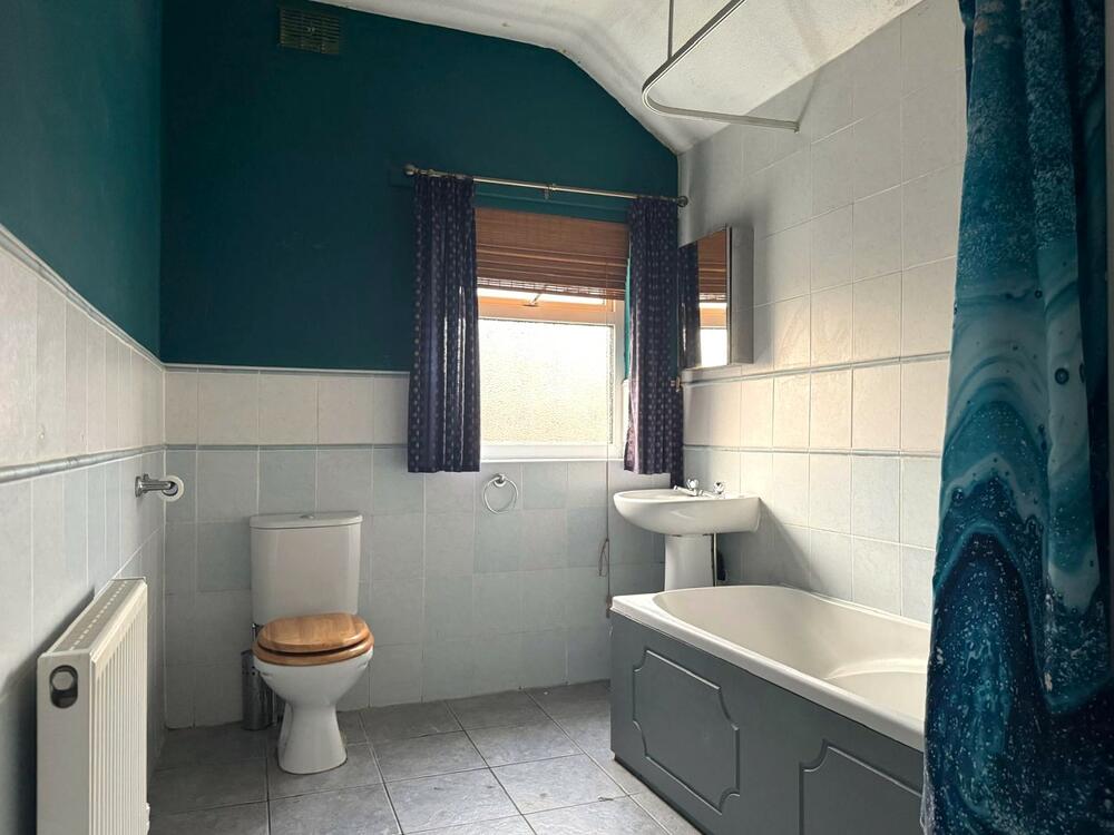 16 New Hall Road, Chesterfield Property Image 7