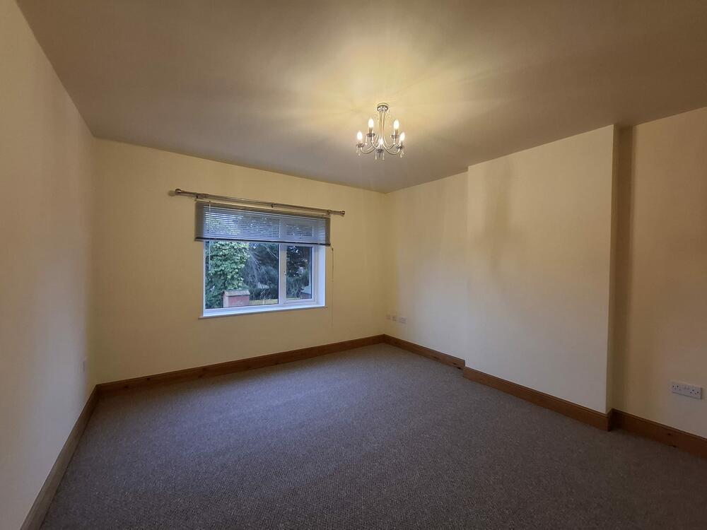 134 Park Road, Chesterfield Property Image 7