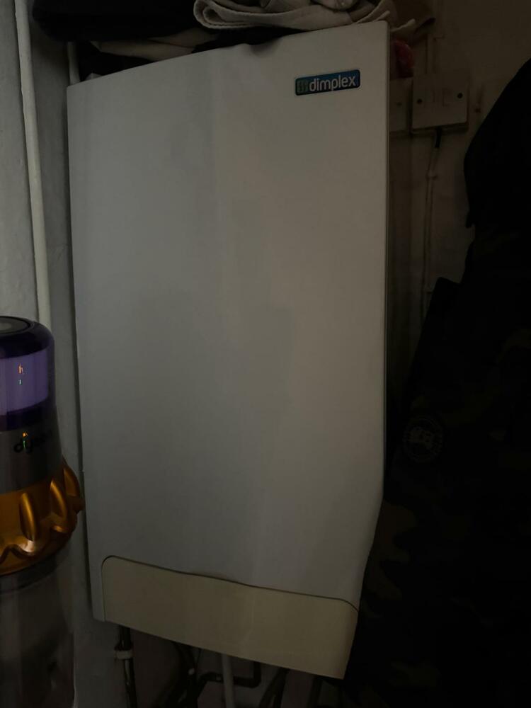 37 Alma Street West, Chesterfield, Derbyshire S40 2AX