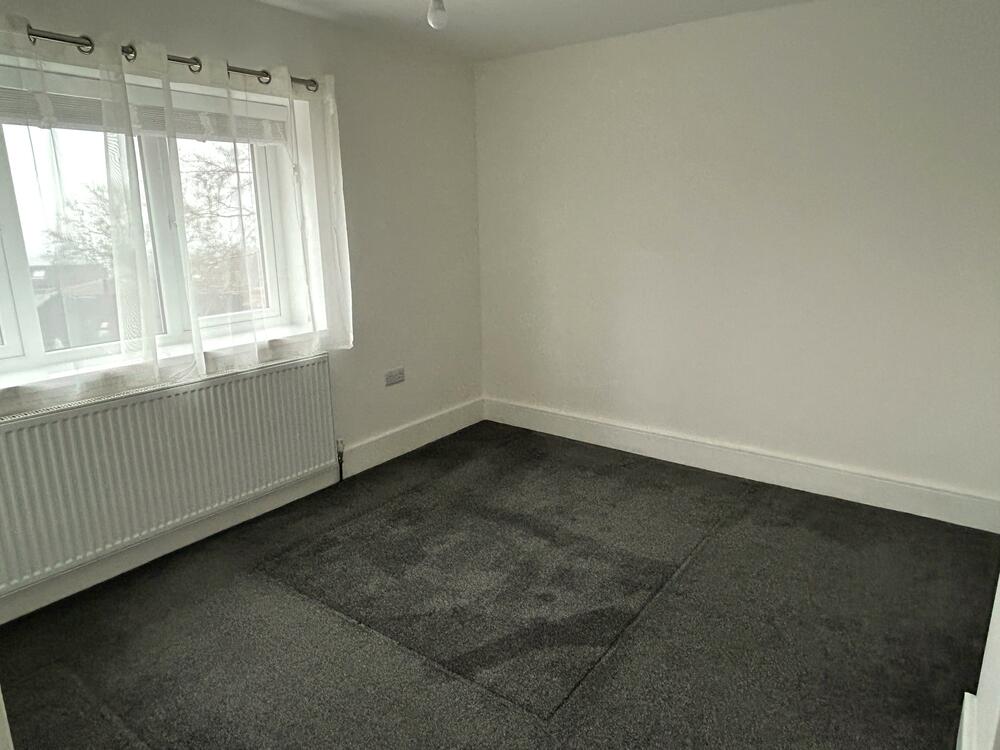 12 Warren Crescent, Marsh Lane, Sheffield Property Image 7