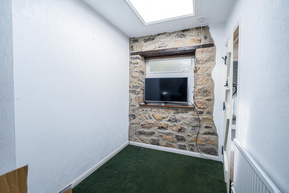 12 Gallery Lane, Holymoorside, Chesterfield Property Image 7