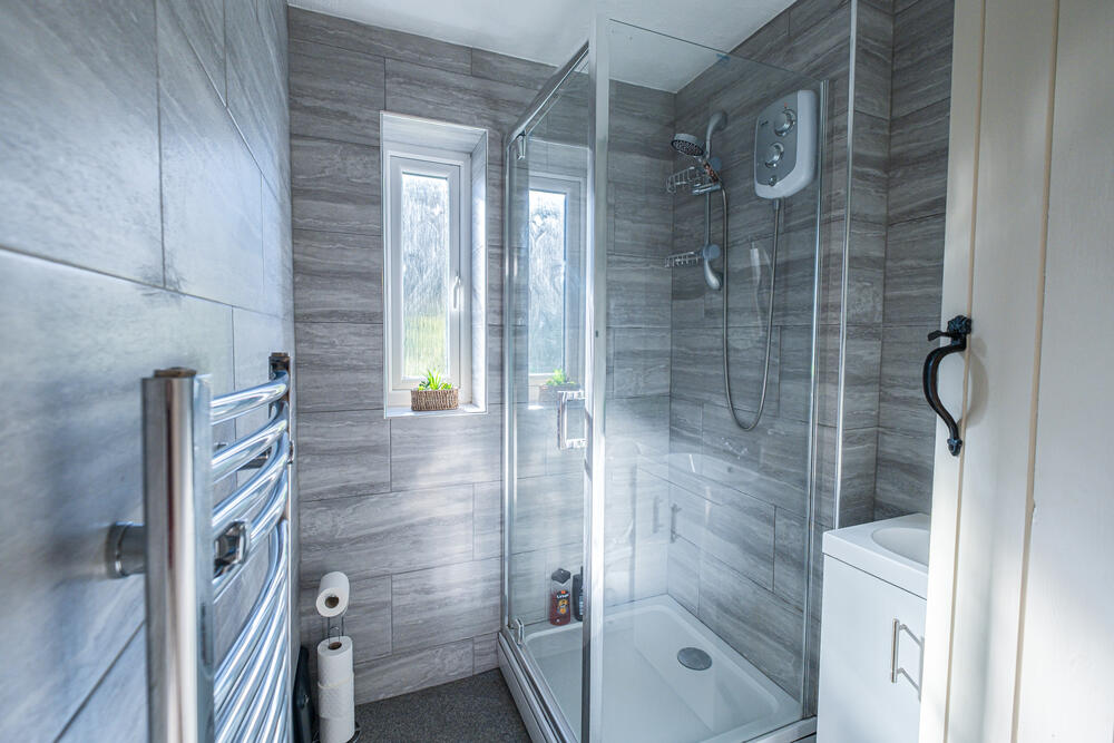 12 Gallery Lane, Holymoorside, Chesterfield Property Image 8