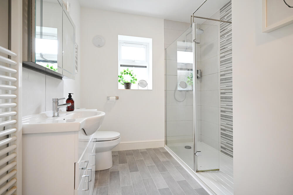 7 Poets Close, Holmewood, Chesterfield Property Image 9