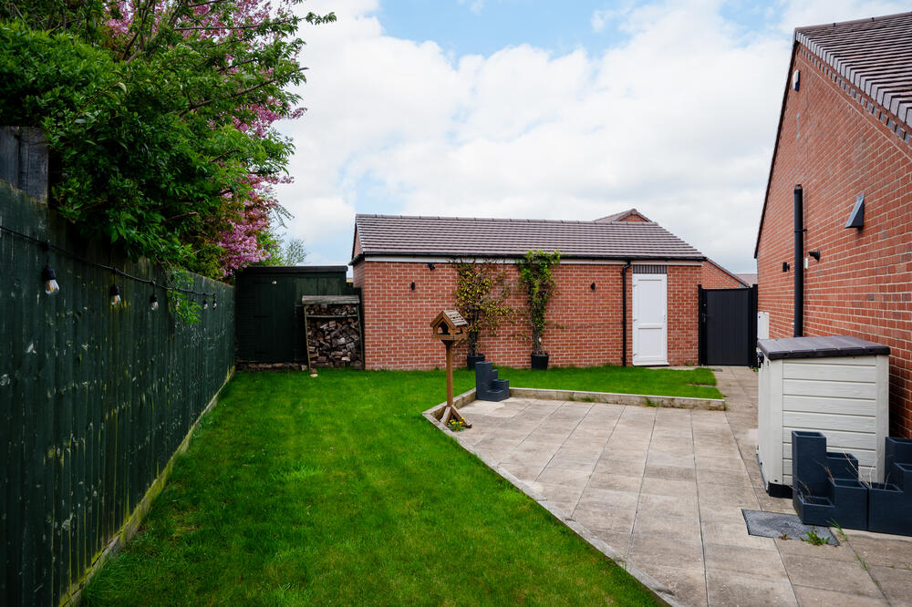 7 Poets Close, Holmewood, Chesterfield Property Image 12