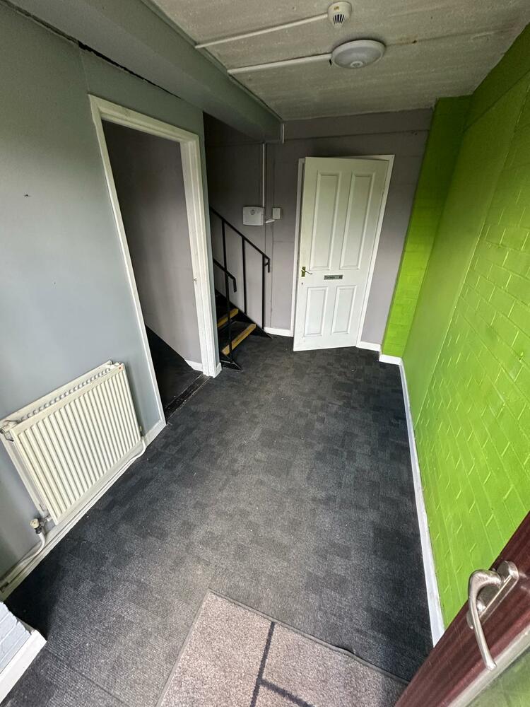 Unit 2, Thompson Street, Chesterfield Property Image 5