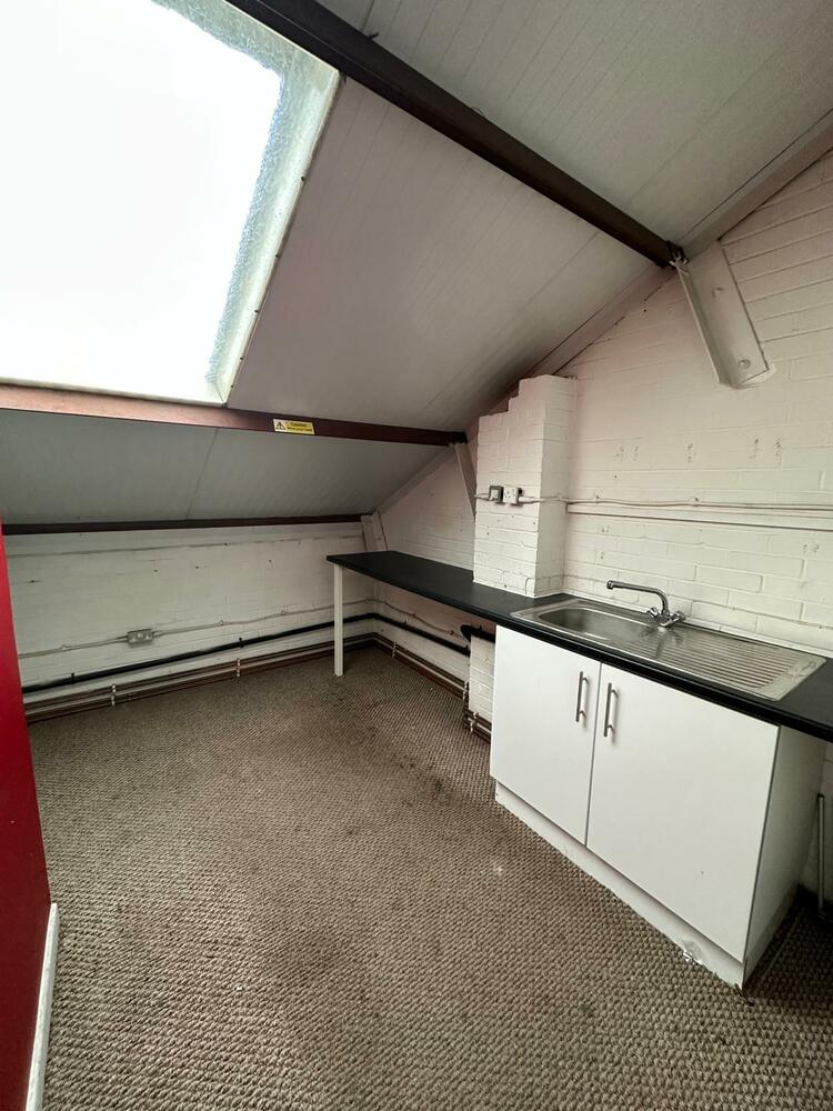 Unit 2, Thompson Street, Chesterfield Property Image 7
