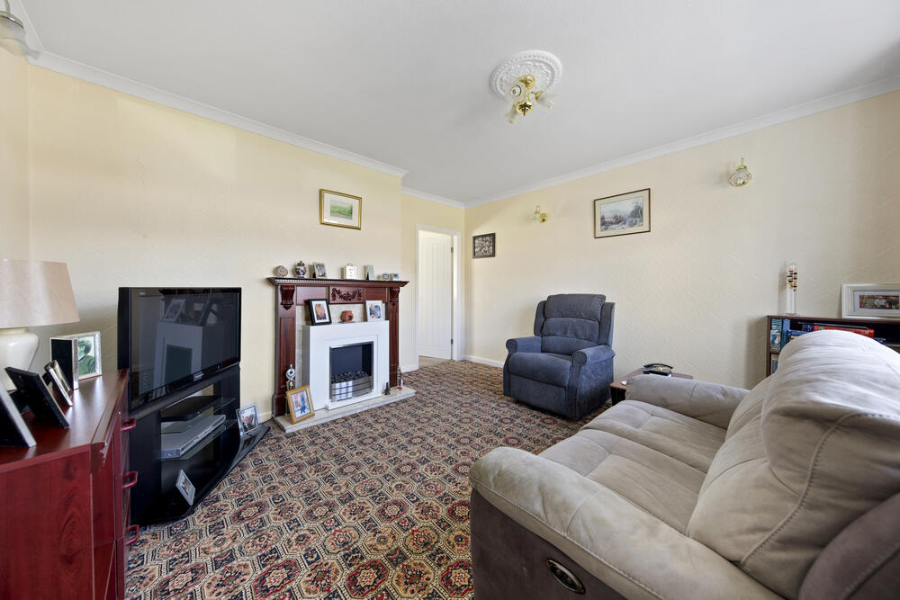 57 Adlington Avenue, Wingerworth, Chesterfield Property Image 5