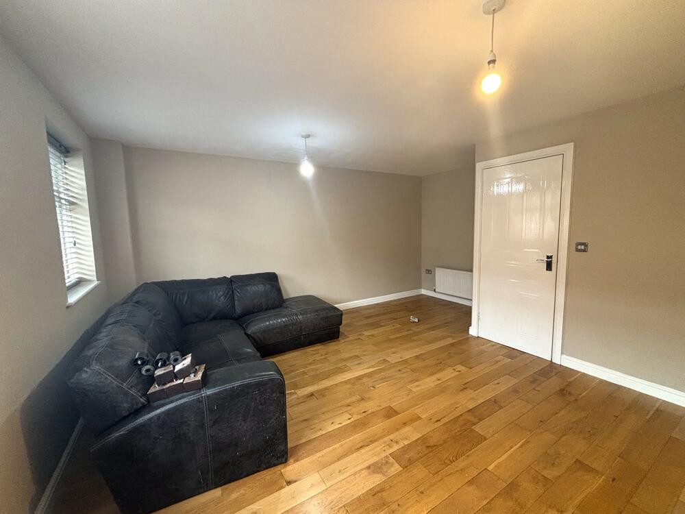 8 Foyers Way, Chesterfield Property Image 4