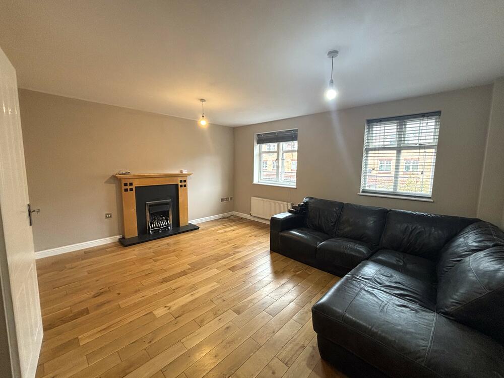 8 Foyers Way, Chesterfield Property Image 3