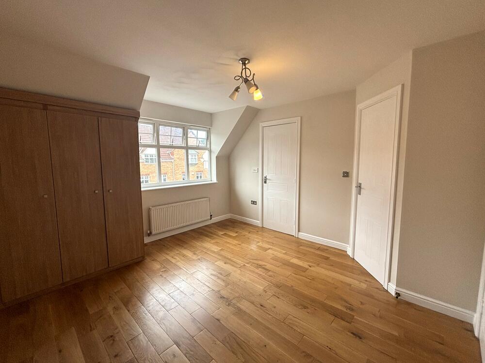 8 Foyers Way, Chesterfield Property Image 7