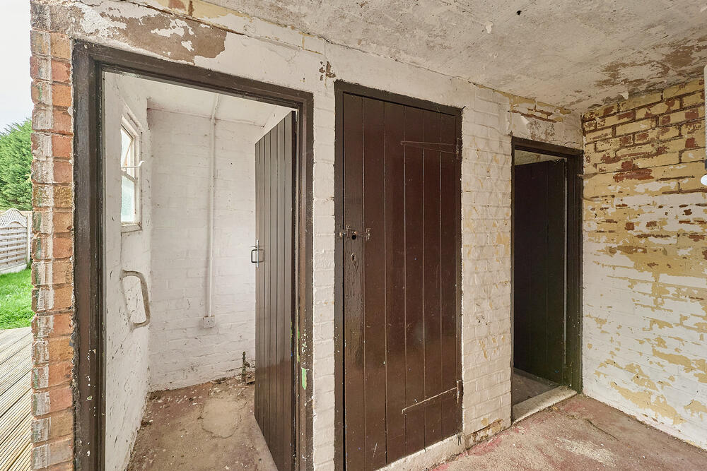 97 Merrivale Road, Rising Brook, Stafford - Auction Hammer Midlands