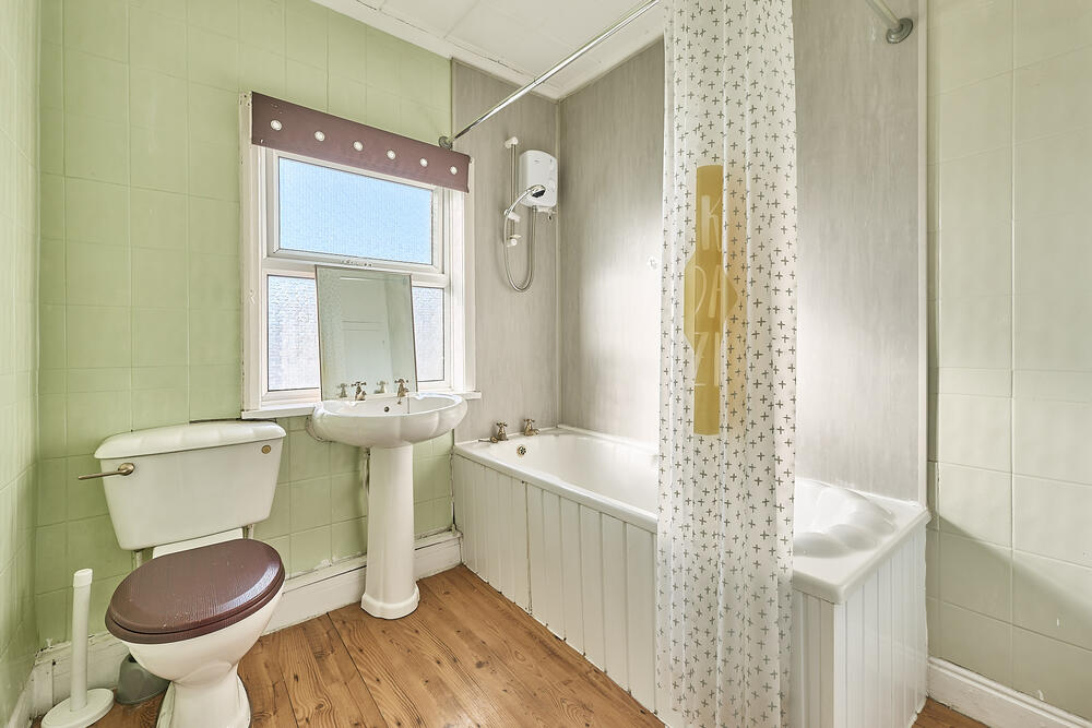 58 South Street, Crewe, Cheshire East - Auction Hammer Midlands