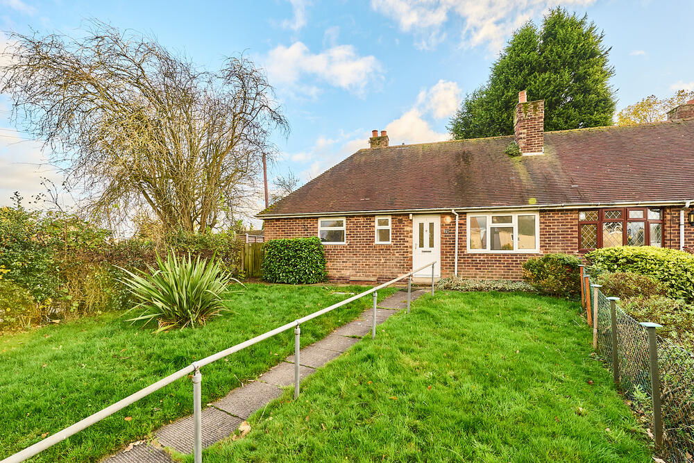 1, The Bungalow, Oak Avenue, Great Wyrley, Walsall - Auction Hammer Midlands