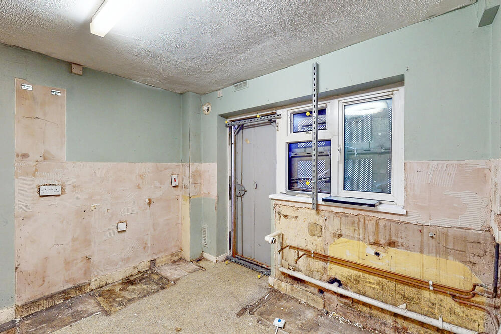 27 Hencroft Street, West End, Leek, Staffordshire ST13 8EZ