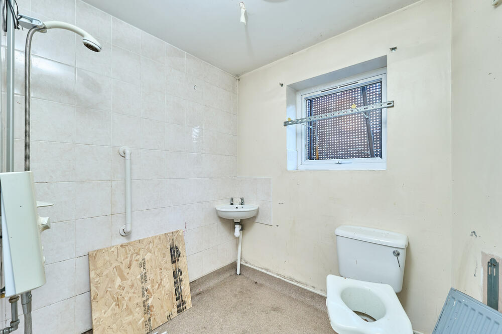 27 Hencroft Street, West End, Leek, Staffordshire ST13 8EZ