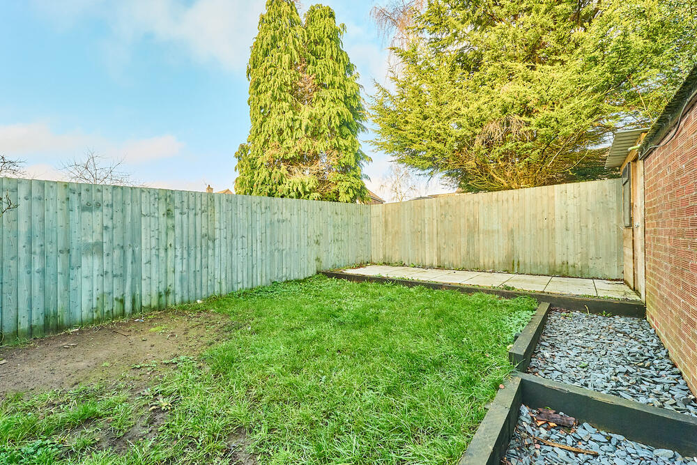 35 Gloucester Avenue, Dawley, Telford, Shropshire TF4 2HX