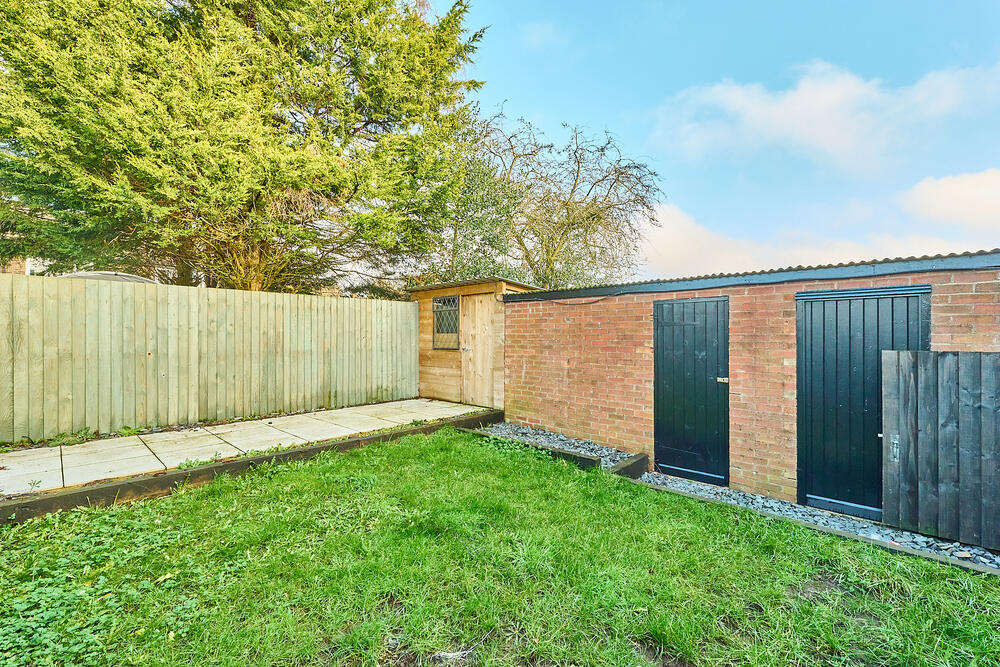 35 Gloucester Avenue, Dawley, Telford, Shropshire TF4 2HX