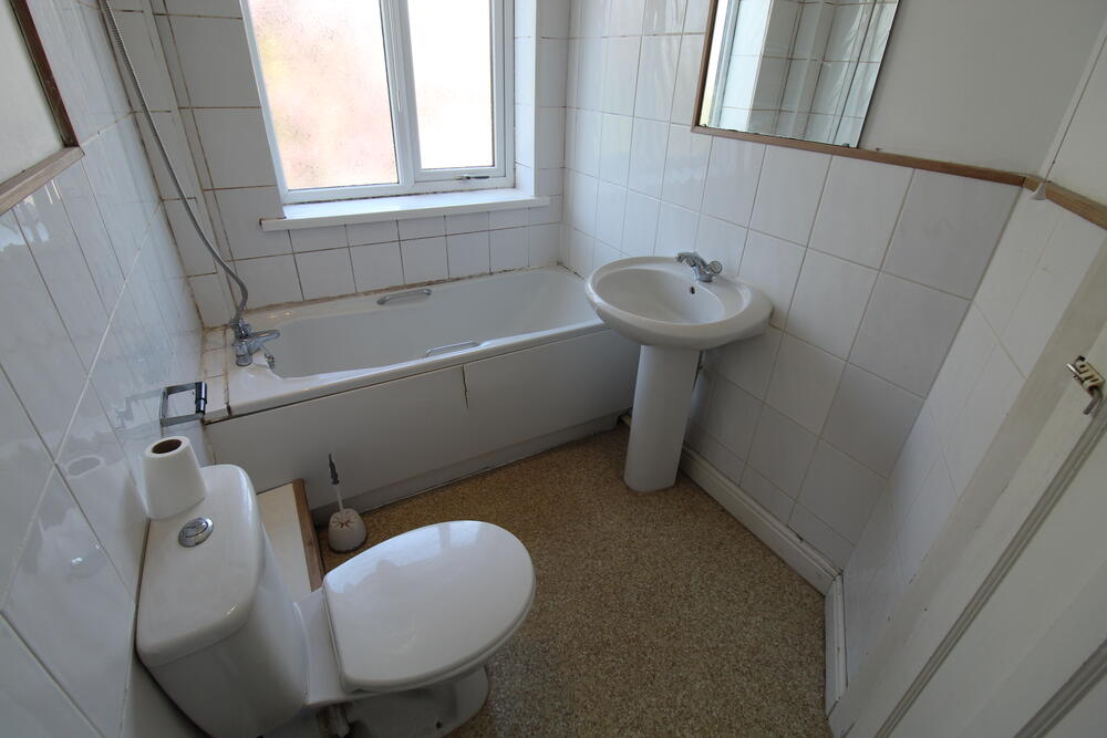 6 Dickenson Road West, Sneyd Green, Stoke-On-Trent, Staffordshire ST6 2NJ