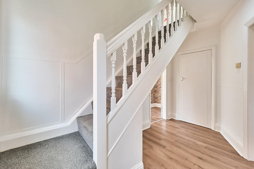 6 Dickenson Road West, Sneyd Green, Stoke-On-Trent, Staffordshire ST6 2NJ
