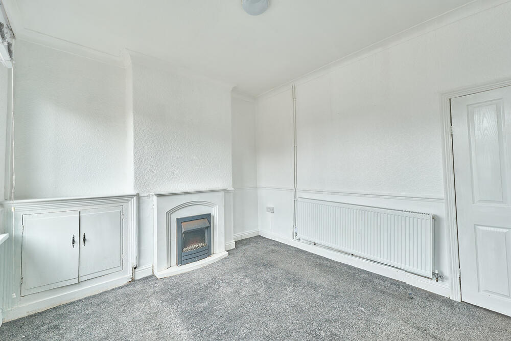 129 High Street, Silverdale, Newcastle under Lyme, Staffordshire ST5 6LR