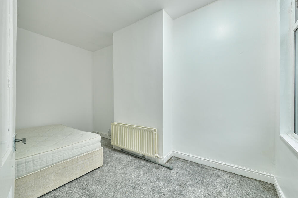 92 Baskerville Road, Hanley, Stoke-On-Trent, Staffordshire ST1 2DL