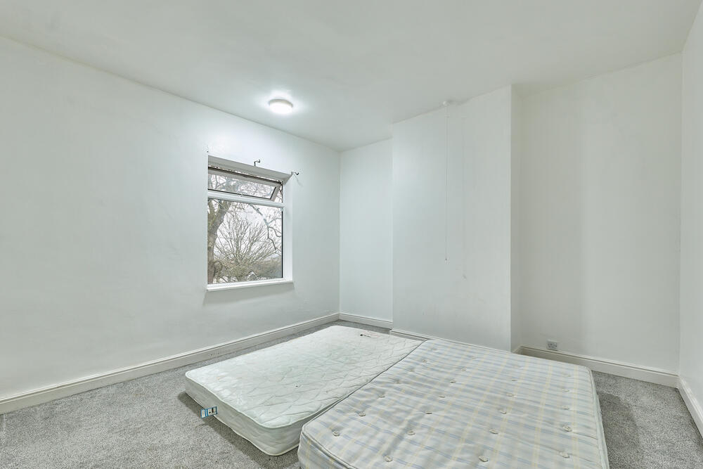 92 Baskerville Road, Hanley, Stoke-On-Trent, Staffordshire ST1 2DL